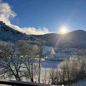 https://appartement-entre-lac-et-74500.hotels-rhonealpes.com